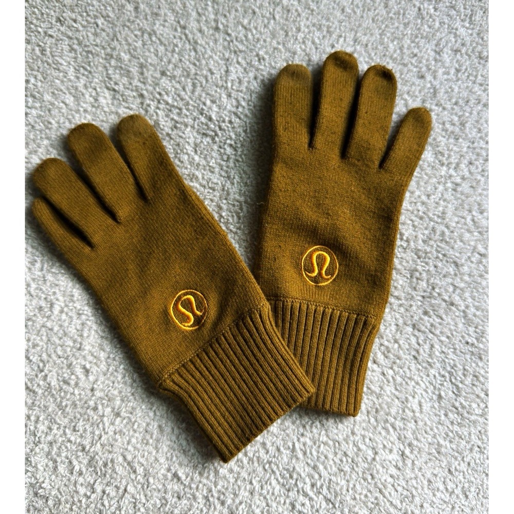 Lululemon Warm Revelation Tech Gloves XS/S Gold Spice Merino Wool Blend